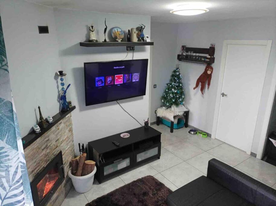 Precioso Piso En La Playa De Madrid A 45 Min Del Centro De La Ciudad Appartement San Martín de Valdeiglesias